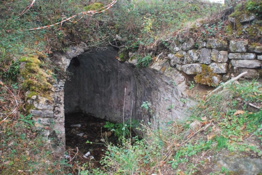 Antica cisterna del castello di Crovara